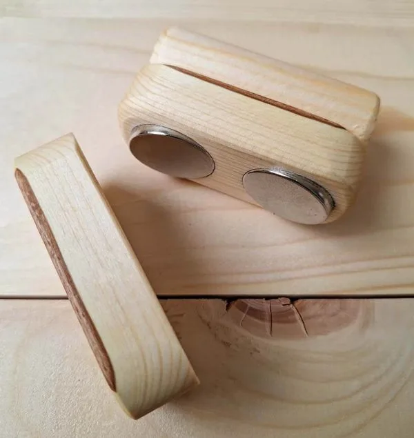 Manual Magnetic Massage Tool